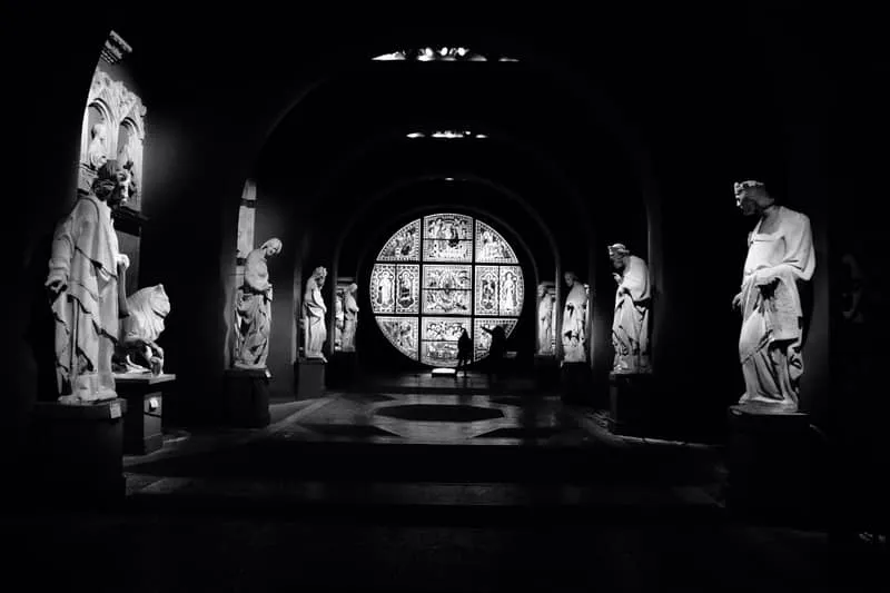 Statues monumentales